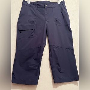 Columbia Omni shield Capri pants womens 16 EUC
